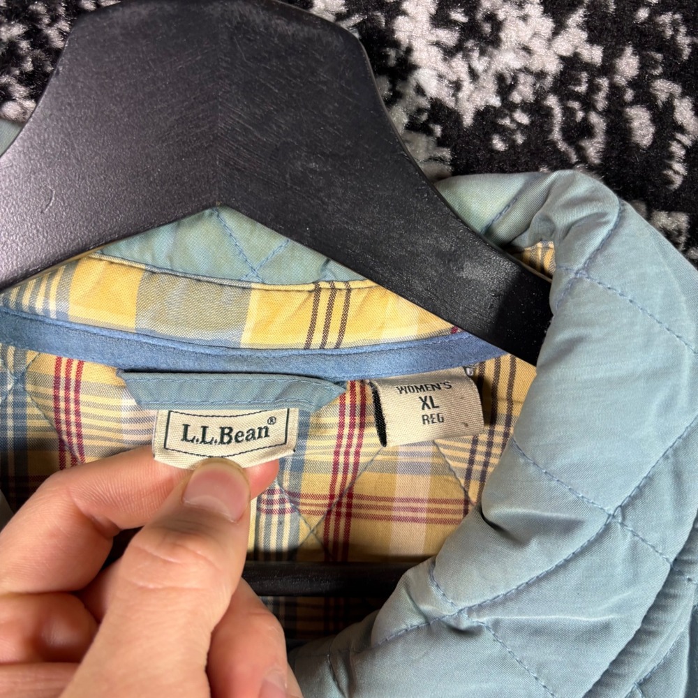 LL Bean Womens XL Quilted Barn Jacket Blue Plaid Lined Button Front Coat - Picture 2 of 8